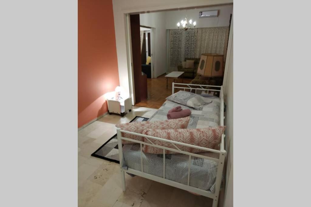 Classical Apartment In Acropolis 아테네 외부 사진